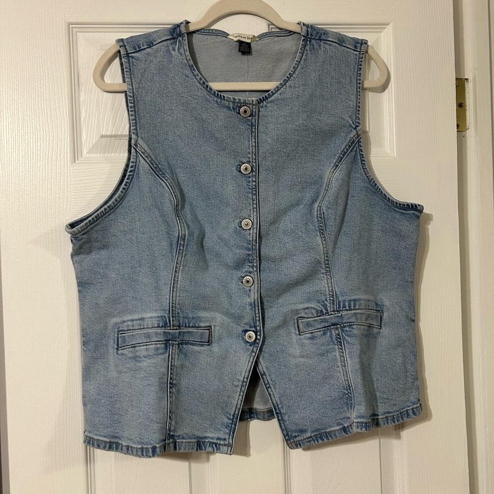 American Eagle Outfitters Light Blue Denim Vest